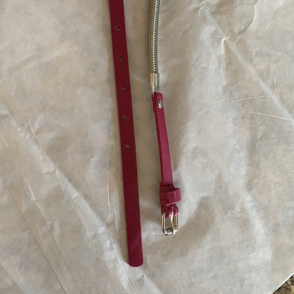 🌺WHBM Raspberry Skinny Watchband Belt M - Picture 7 of 7
